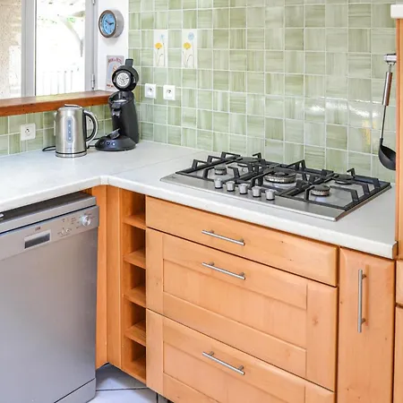 2 Bedroom Amazing In *