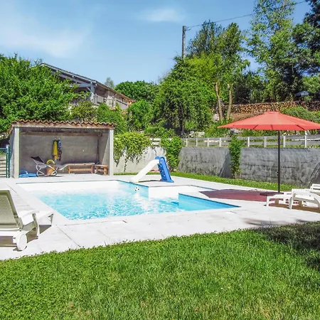 2 Bedroom In Casa de Férias *