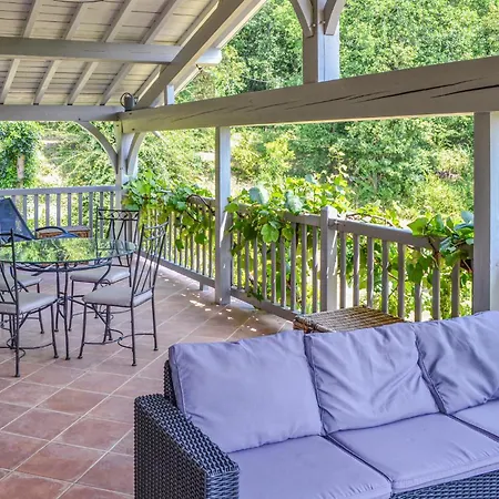 2 Bedroom In * Saint-Salvy